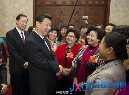 習(xí)近平江蘇代表團(tuán)參加審議：婦女是“半邊天”