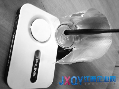 微博盛傳易拉罐增強WiFi信號 記者實驗確有增強