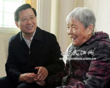 &ldquo;把甘祖昌將軍的革命精神發(fā)揚光大&rdquo;[圖]