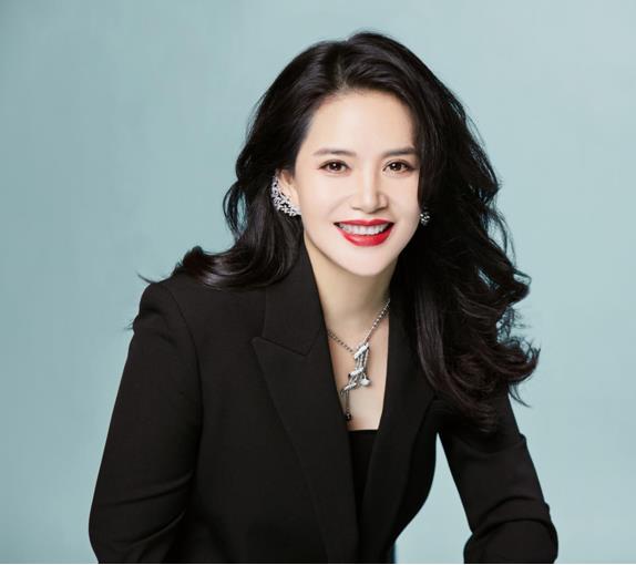 朝霞璀璨  她用實(shí)干成就不凡事業(yè)